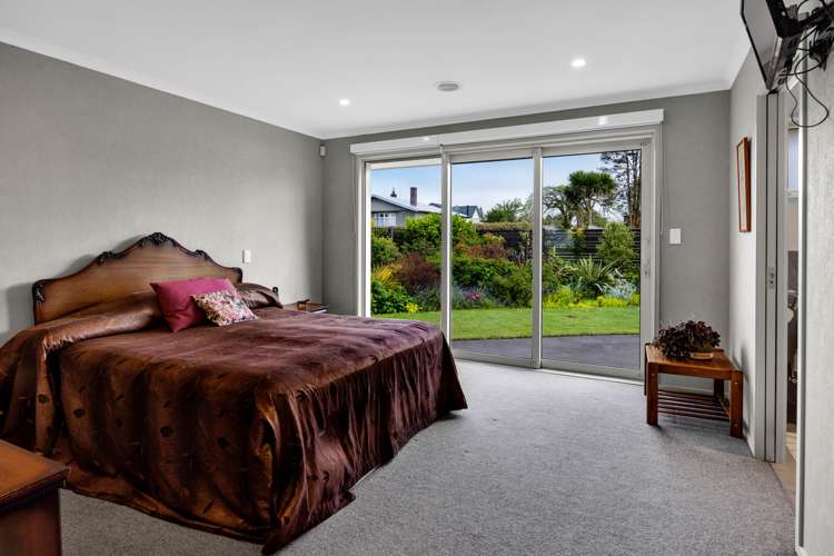 35 Cloten Road Stratford_15