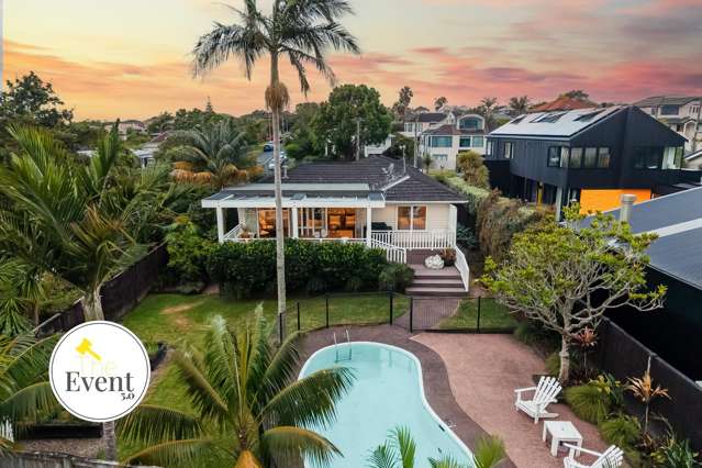 Twilight Open Home Friday 5.45pm!