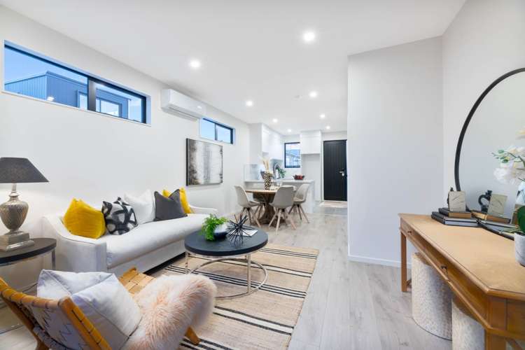 2/11 Jaemont Avenue Te Atatu South_15