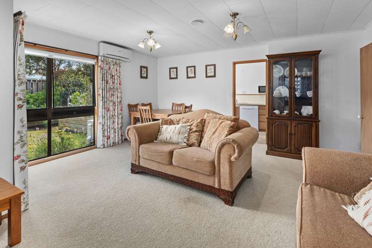 2/240 Fairway Drive Kamo_5