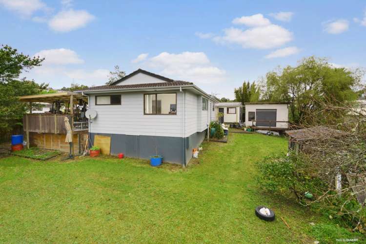 154 Solar Road Glen Eden_2