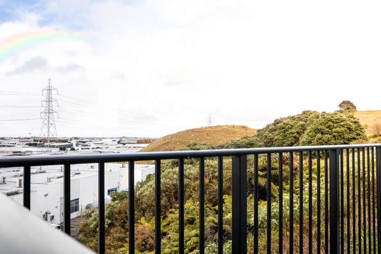 18/3 Pacific Rise Mount Wellington_10