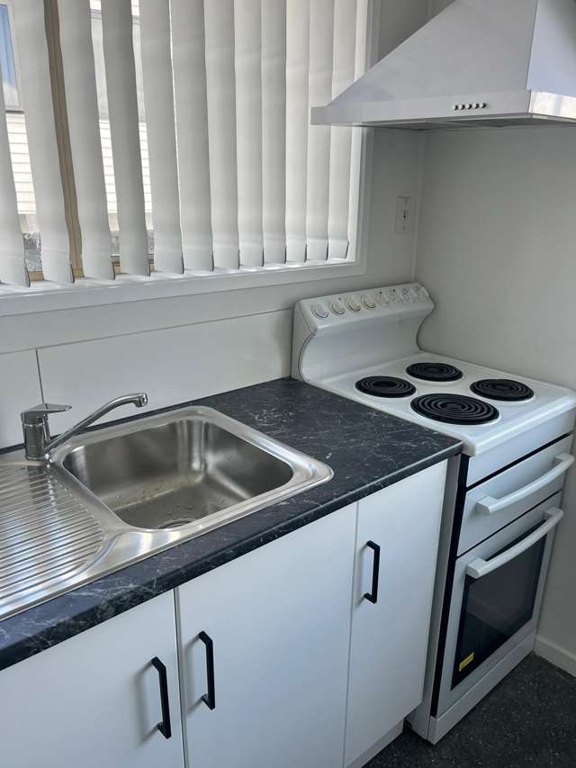 2/34 Sabulite road Kelston_4