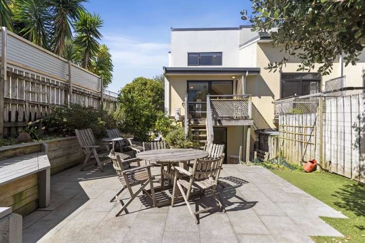 1/22a Willcott Street Mount Albert_12