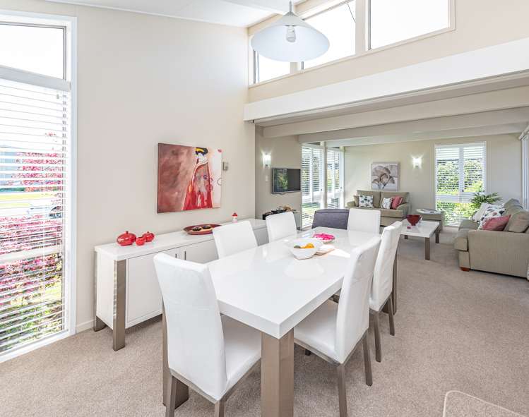 3 Exeter Crescent Springvale_2