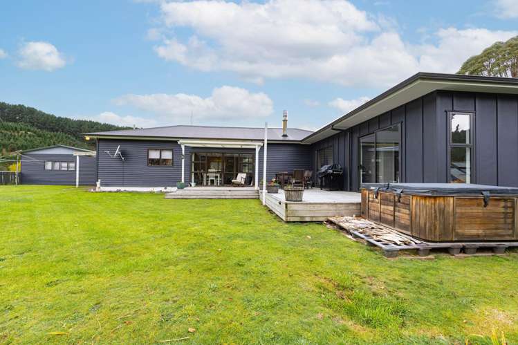 424 Tapuiwahine Road_0