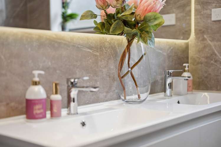 44 Hari Road Karaka_14