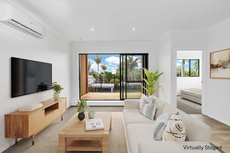 2/500 Te Atatu Road_0