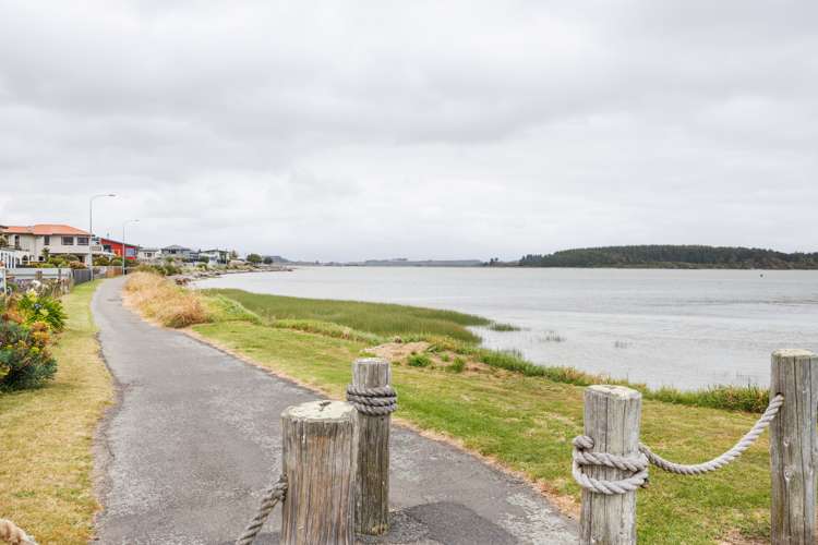 1 Hall Place Foxton Beach_5