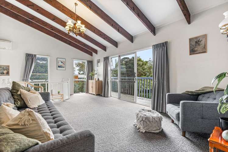 18 Dawnhaven Drive Te Atatu Peninsula_7