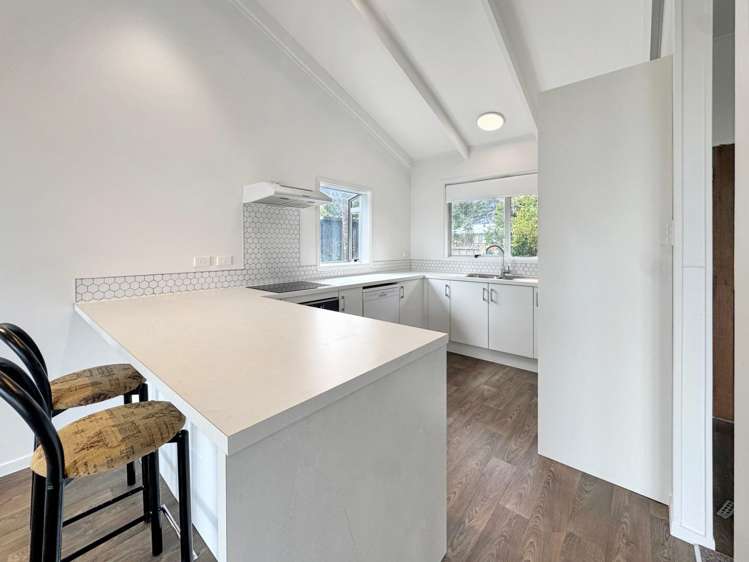 51 Oaia Road Muriwai_3