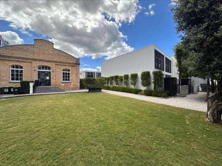 18f Fisher-Point Drive Auckland Central_8