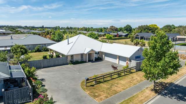 Three car garaging on 1,107sqm section