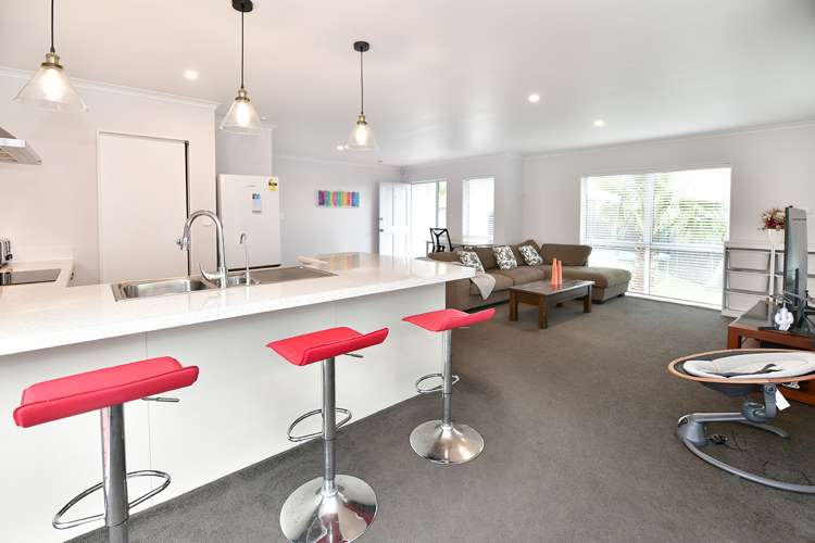 18 Aitkenhead Court Parakai_4