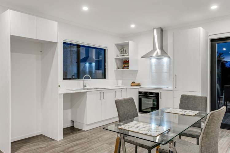 24 Watchfield Close_1