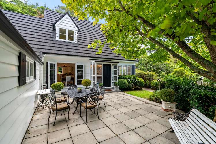 5 Khouri Avenue Karori_1