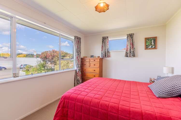 36 Waverley Street Waipawa_9