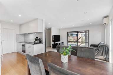 8 Sunningdale Street_4