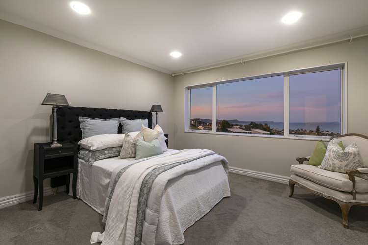 188 Whangaparaoa Road Red Beach_14