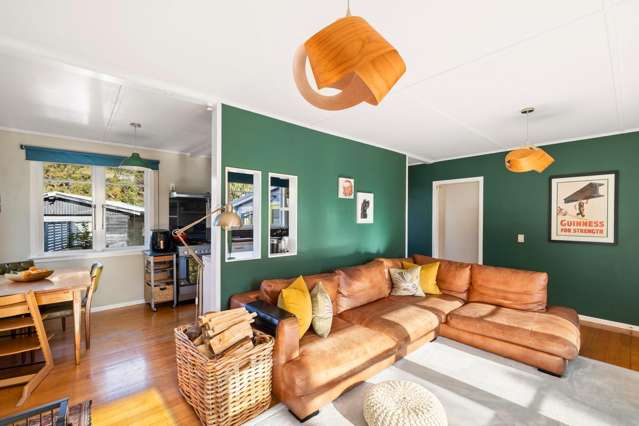 40 Woodward Street East Featherston_4