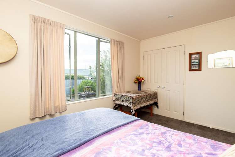 53 River Road Ngatea_17