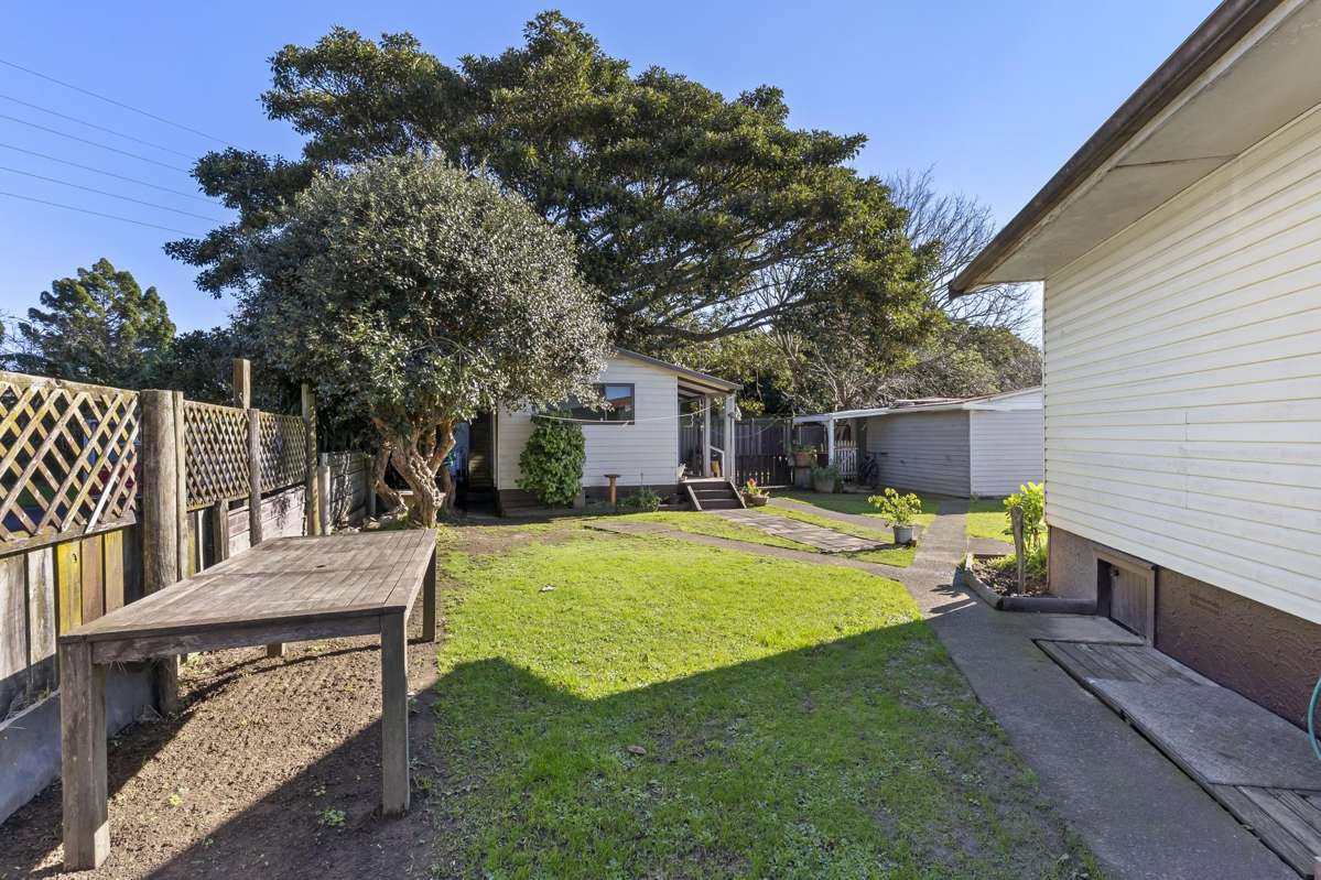 66 Clayton Avenue_4