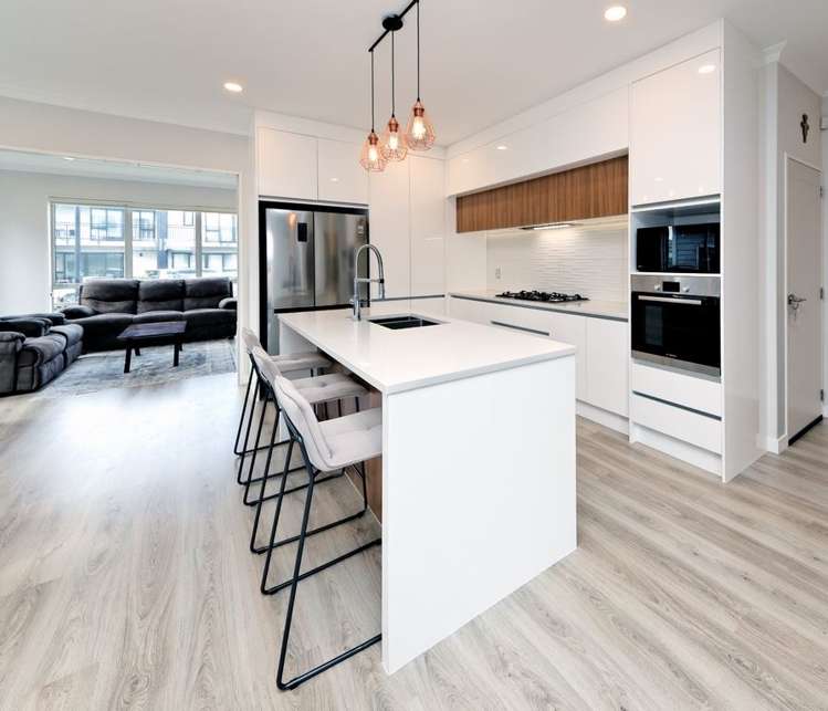 23 Hangar Lane Whenuapai_7