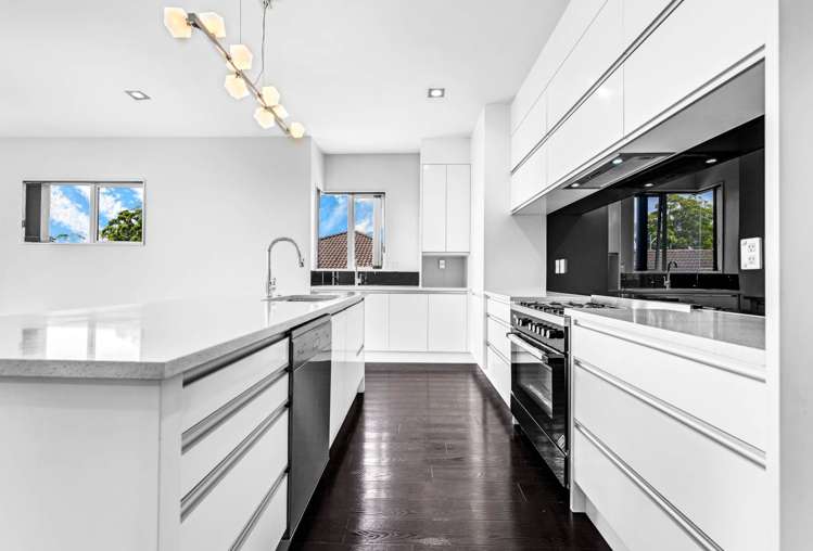 11 Barnsley Place Henderson_2