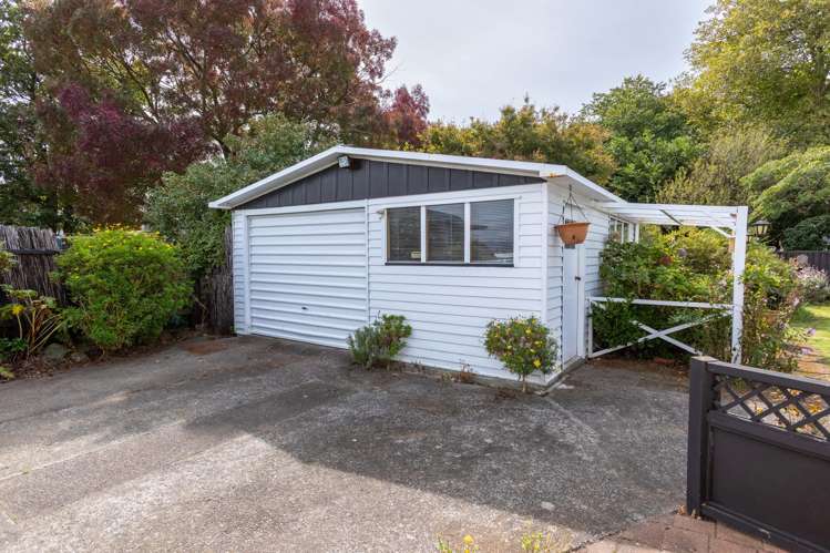 77 Gordon Street Dannevirke_18