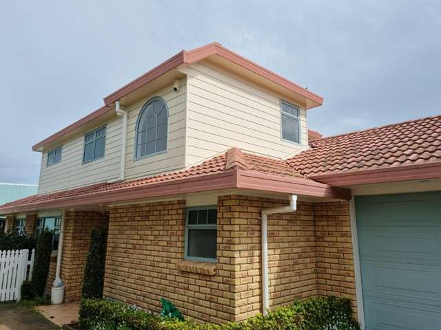 B/64 Tarawera Terrace 1787_1