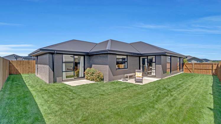 31 Nicolau Avenue_0