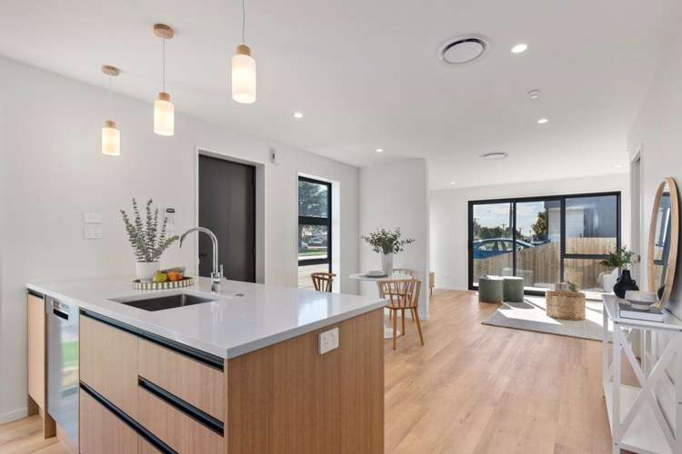 6 Gilberthorpes Road_4