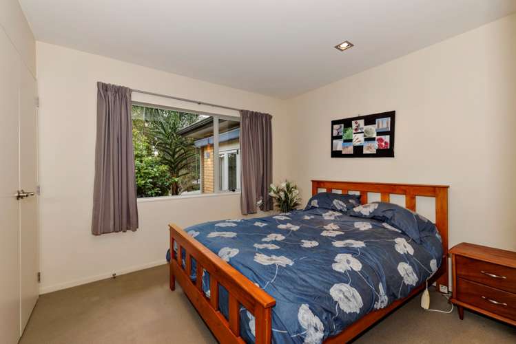 5 Caffreys Avenue Massey_12