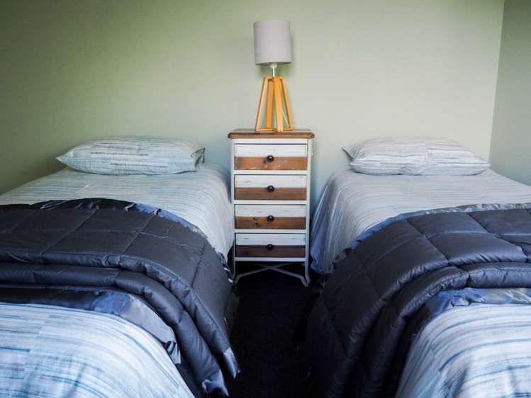 21b Long Street Raglan_10