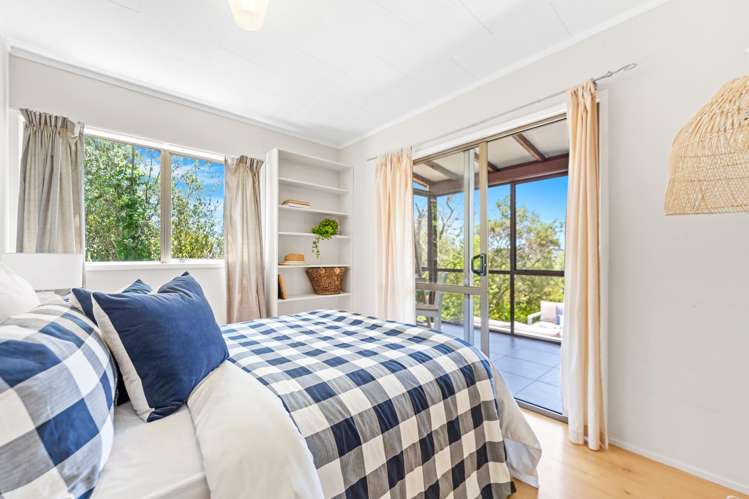 7 Kauri Road Stanmore Bay_8