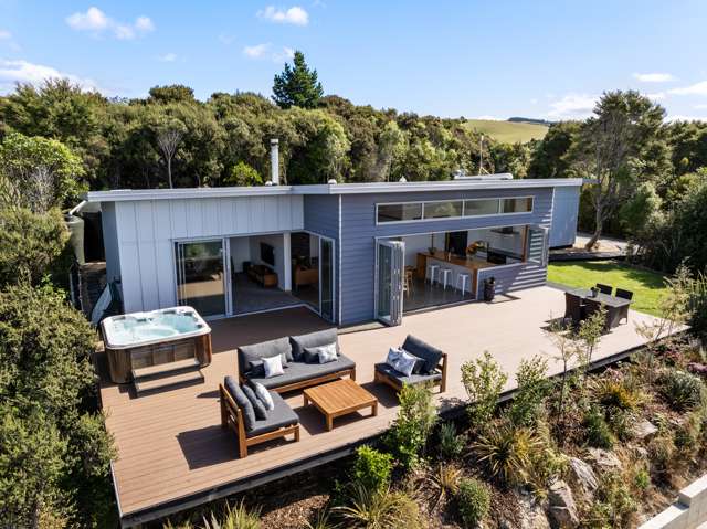 37 Totara Close Taieri Mouth_2