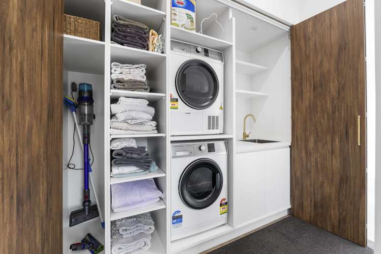 1312 Devon Road Waitara_23