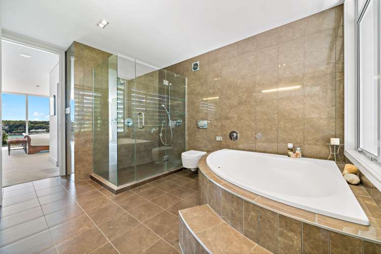 3/27a Paritai Drive Orakei_13