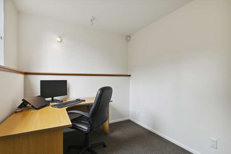 29 Satara Crescent Khandallah_19