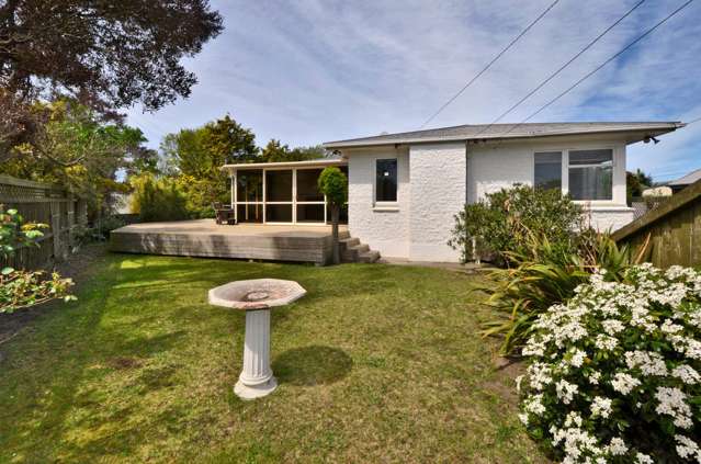 28 Ontario Place Wainoni_1