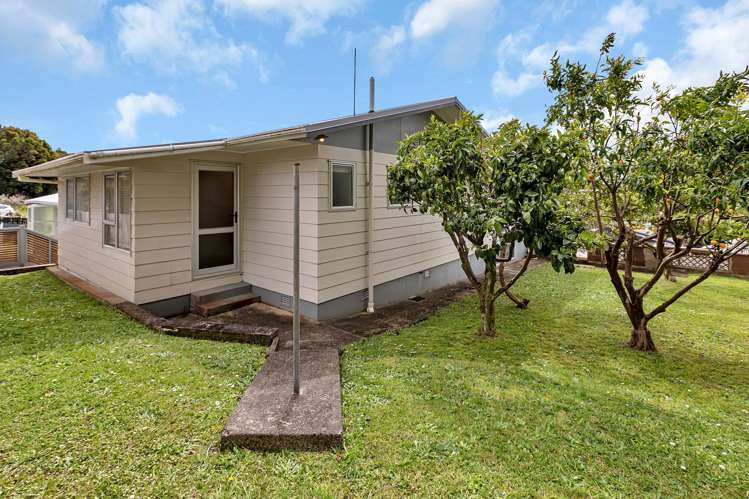 5B Robin Hood Place Onerahi_20