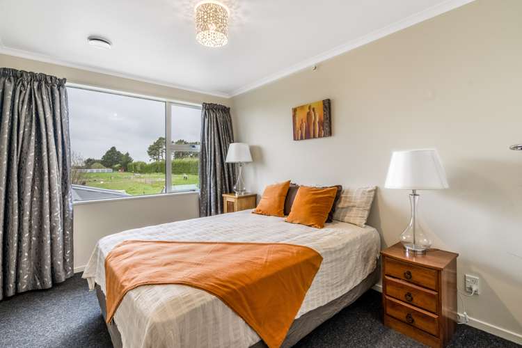 87 Racecourse Road Glengarry_8