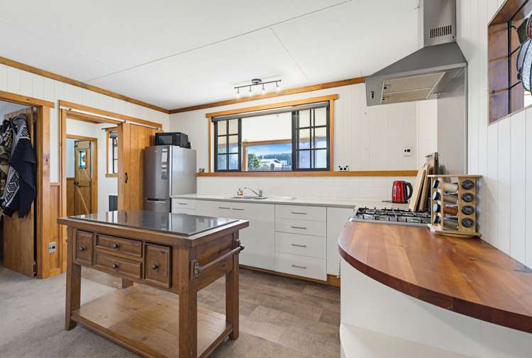 15 Wainui Street Koitiata_6