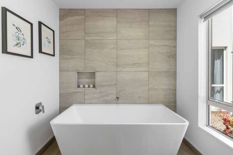 66 Gillespie Place Acacia Bay_14