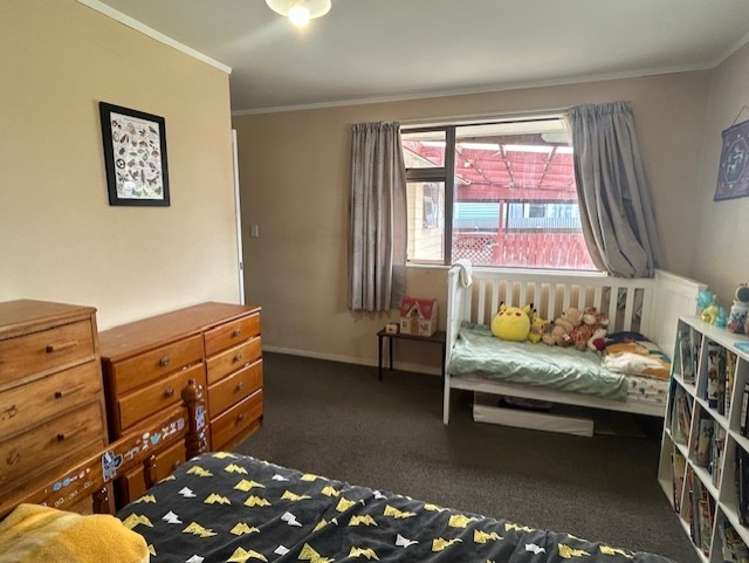 13 McCorkindale Street 10643_4