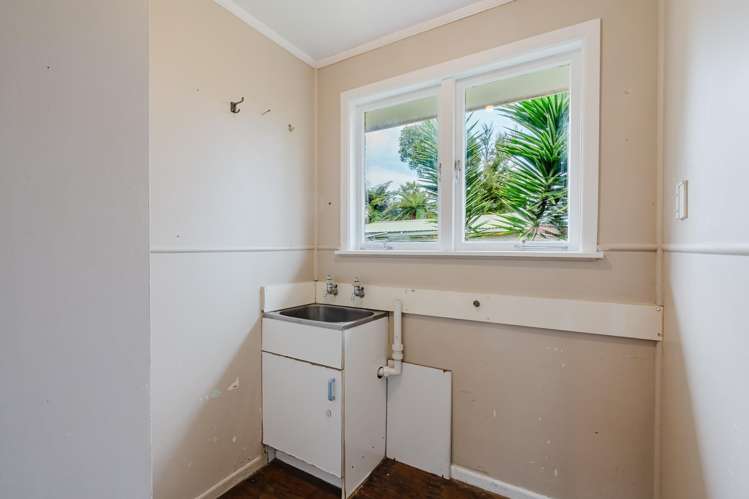 35 Coleridge Drive Enderley_12