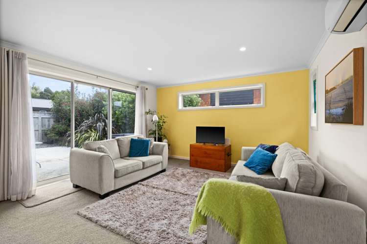 4a Read Crescent Clive_3