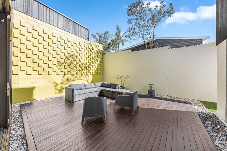 303 Beach Road Campbells Bay_20