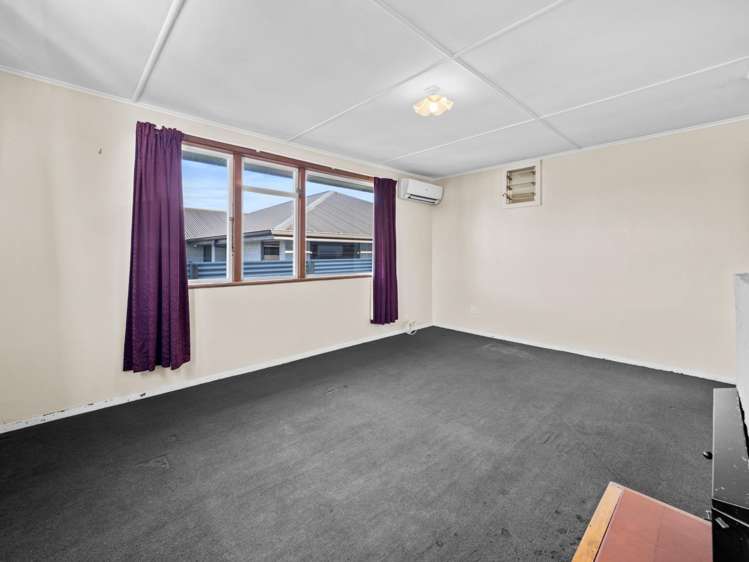 130 Kermode Street Ashburton_13