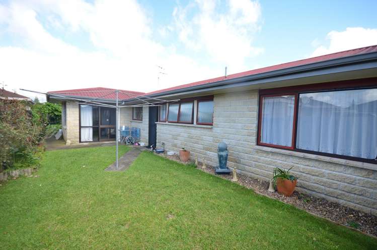 17b Pemberton Crescent Greerton_19